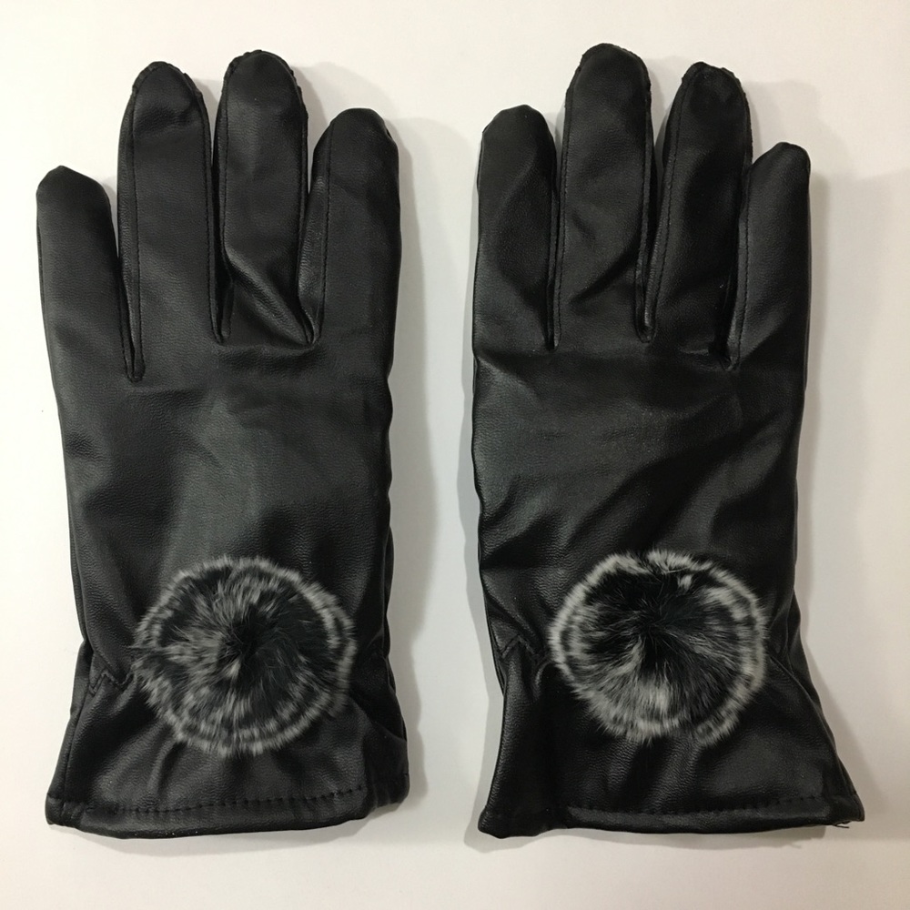 Black Faux Leather Women’s Gloves Size S
